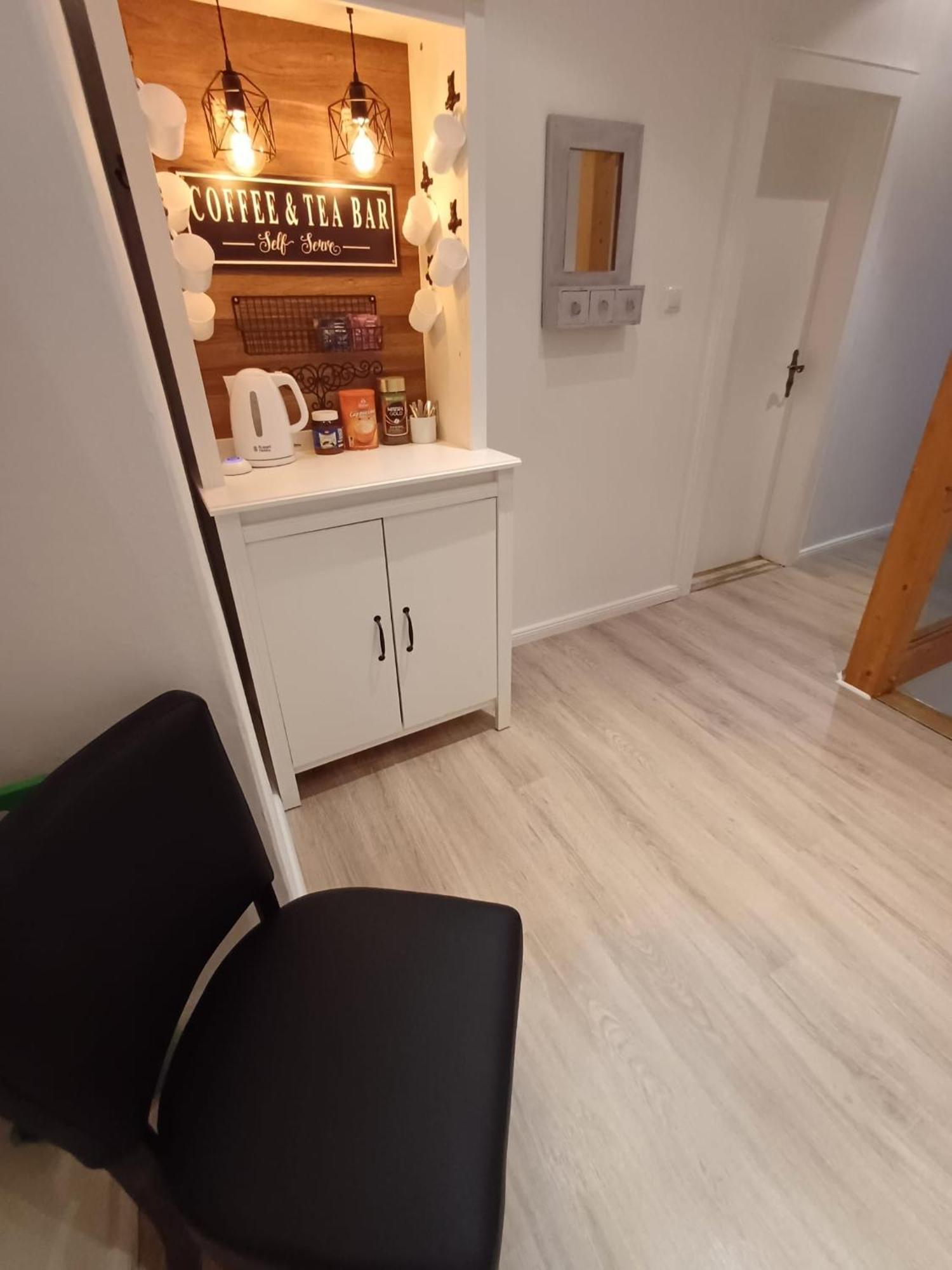 Landhaus Tewel Hotel Mit Restaurant מראה חיצוני תמונה